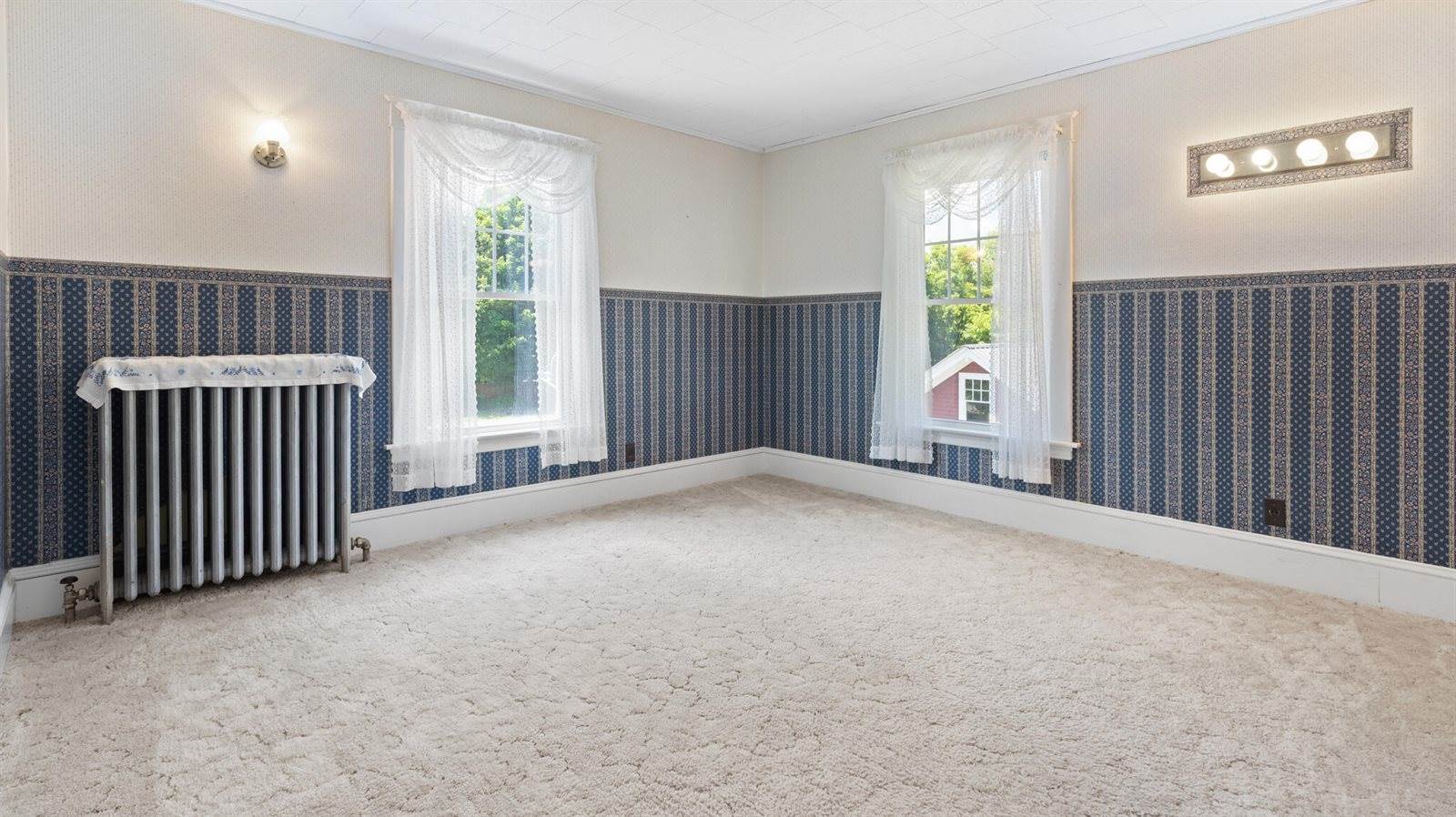 5 Alton Street, Milo, ME 04463