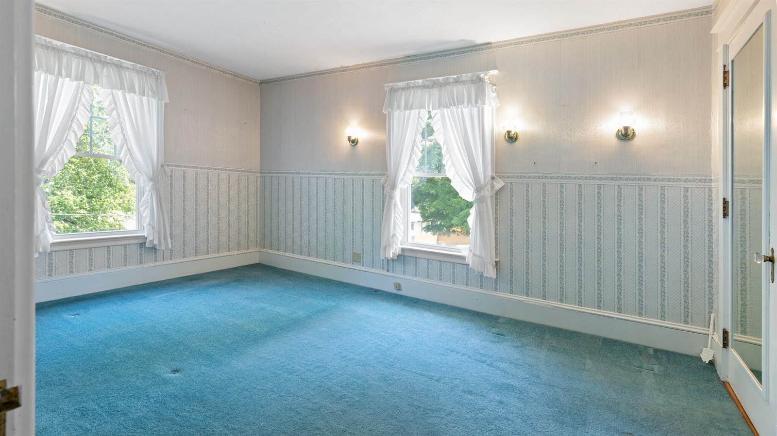 5 Alton Street, Milo, ME 04463