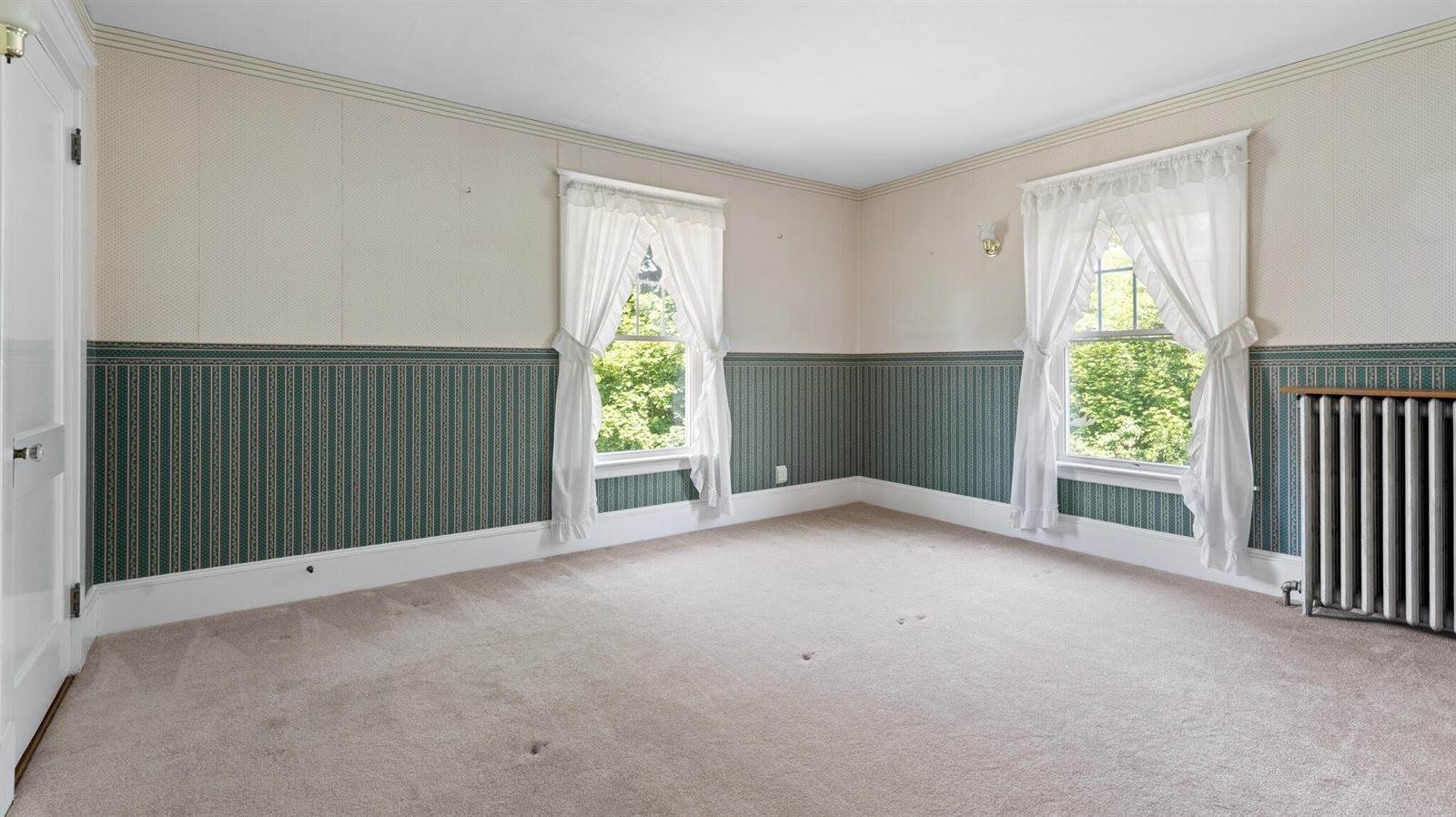 5 Alton Street, Milo, ME 04463