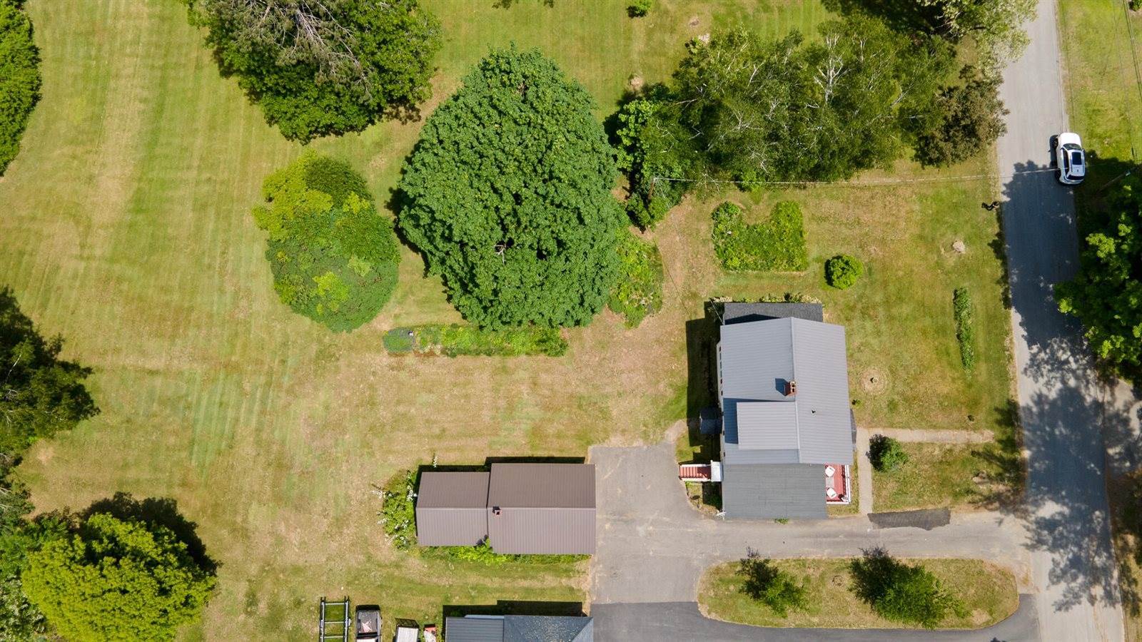 5 Alton Street, Milo, ME 04463