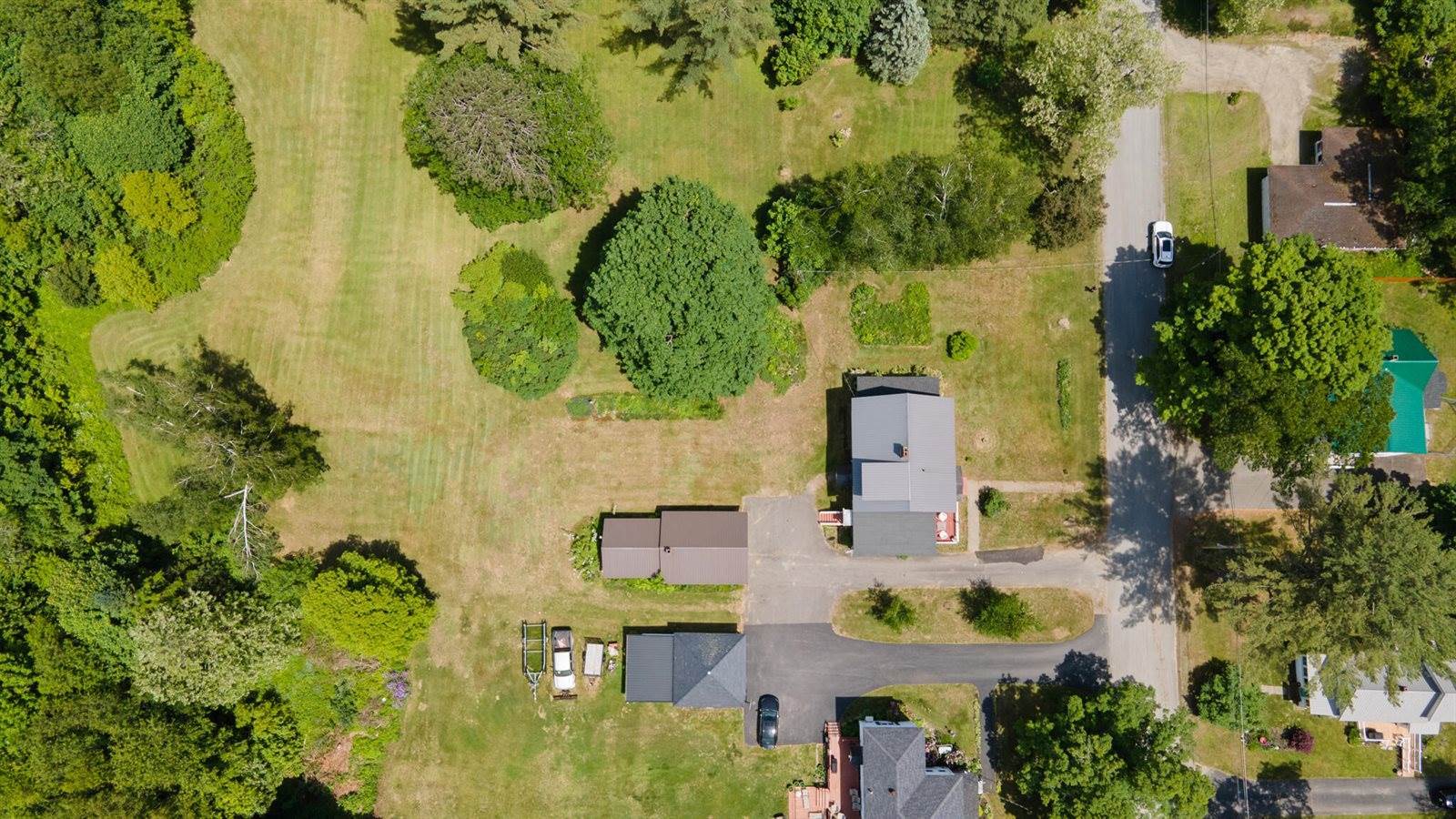 5 Alton Street, Milo, ME 04463