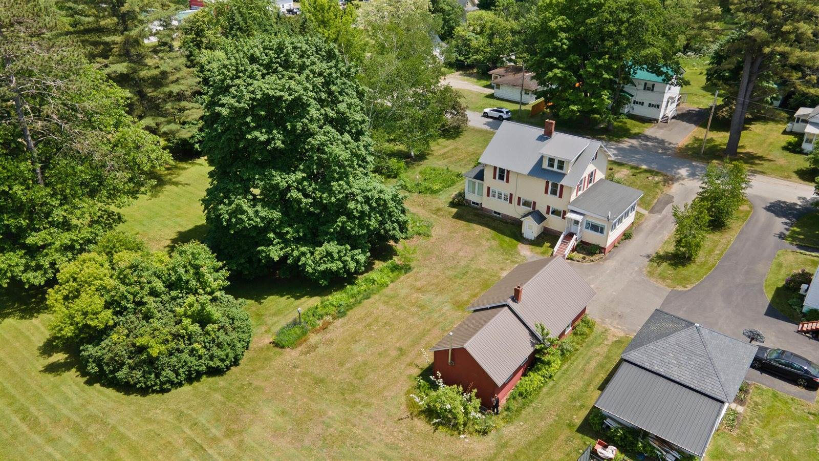 5 Alton Street, Milo, ME 04463
