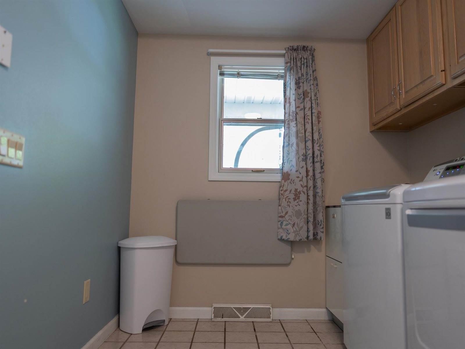 900 W 4th Street, Marshfield, WI 54449