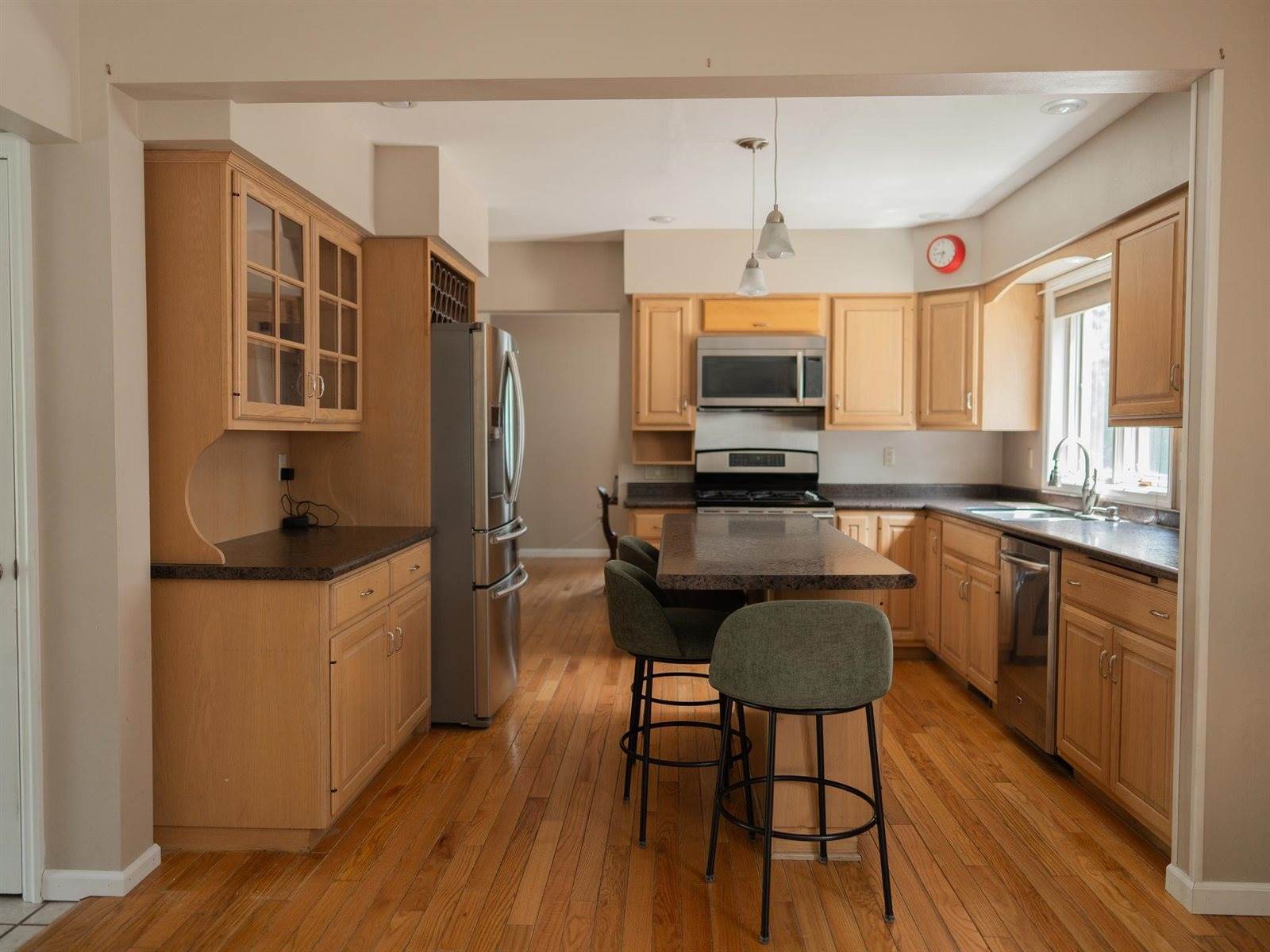 900 W 4th Street, Marshfield, WI 54449