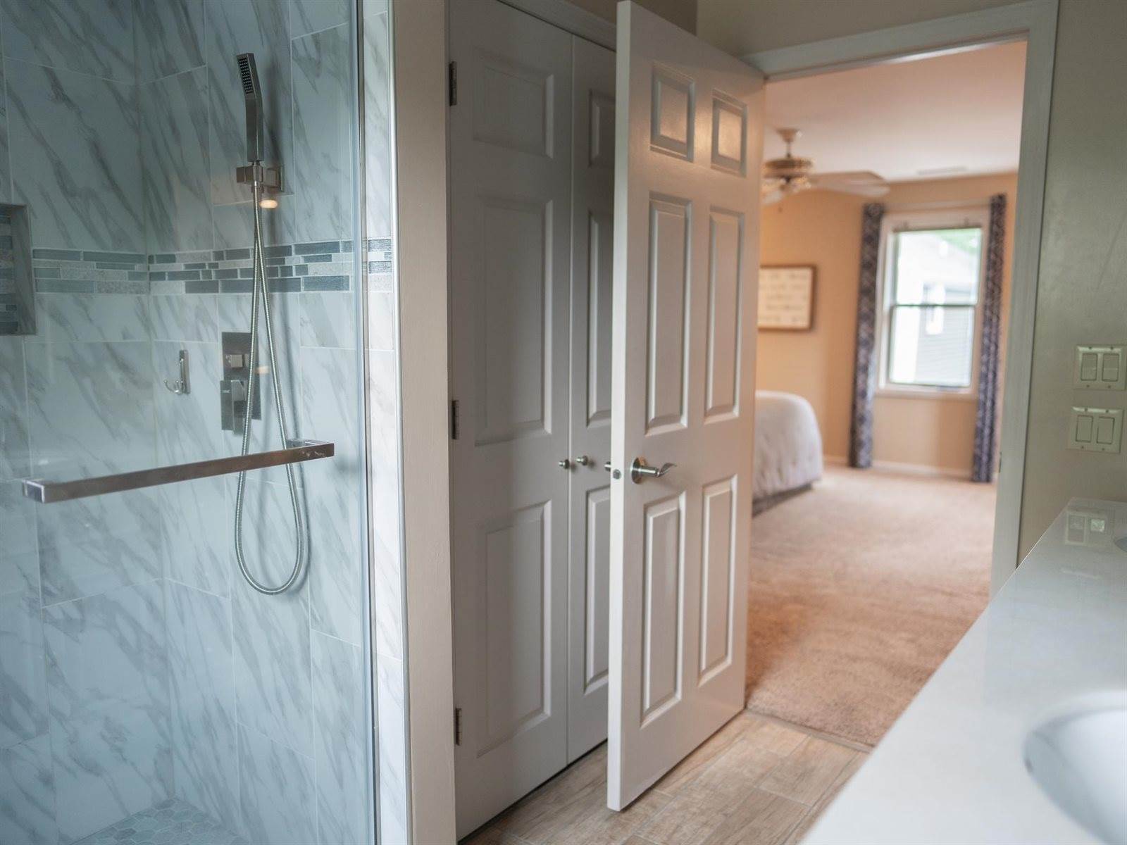 900 W 4th Street, Marshfield, WI 54449