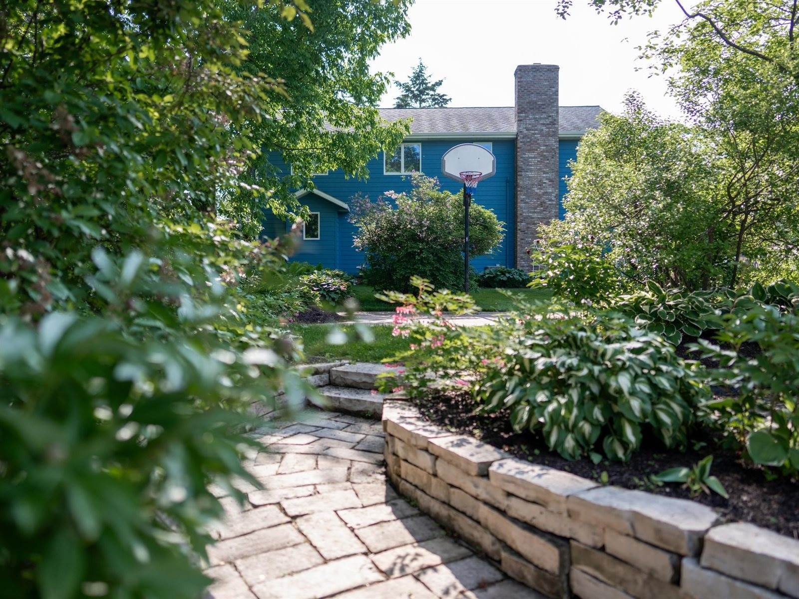 900 W 4th Street, Marshfield, WI 54449