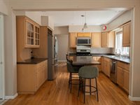 900 W 4th Street, Marshfield, WI 54449