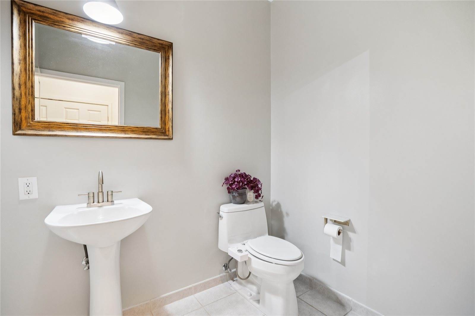 118 Water Street, #125, Des Moines, IA 50309