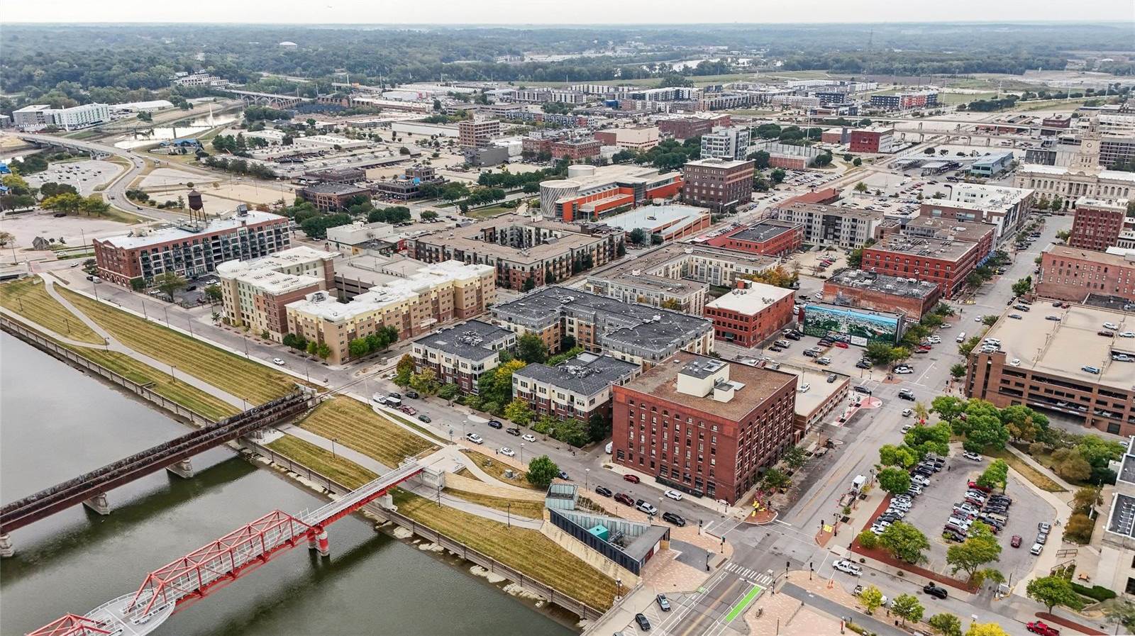 118 Water Street, #125, Des Moines, IA 50309