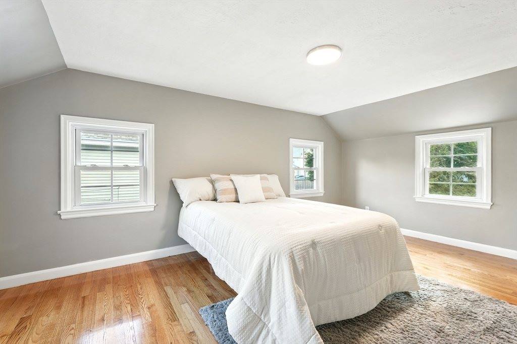 132 Nelson St, West Springfield, MA 01089