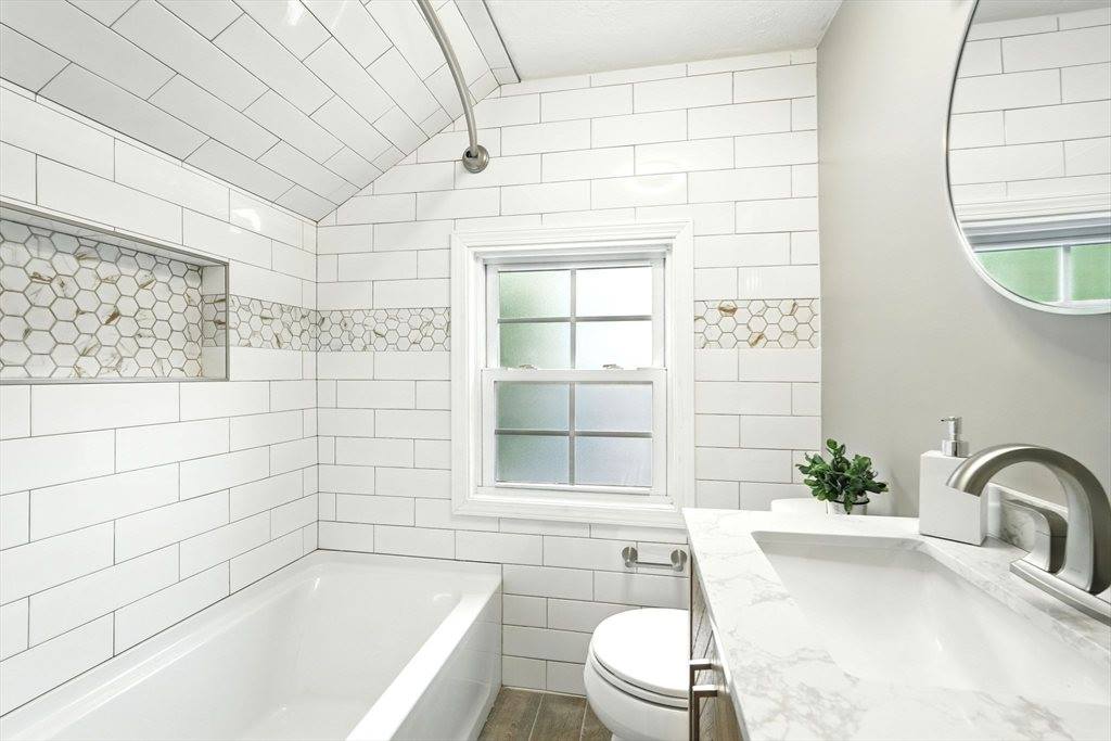 132 Nelson St, West Springfield, MA 01089