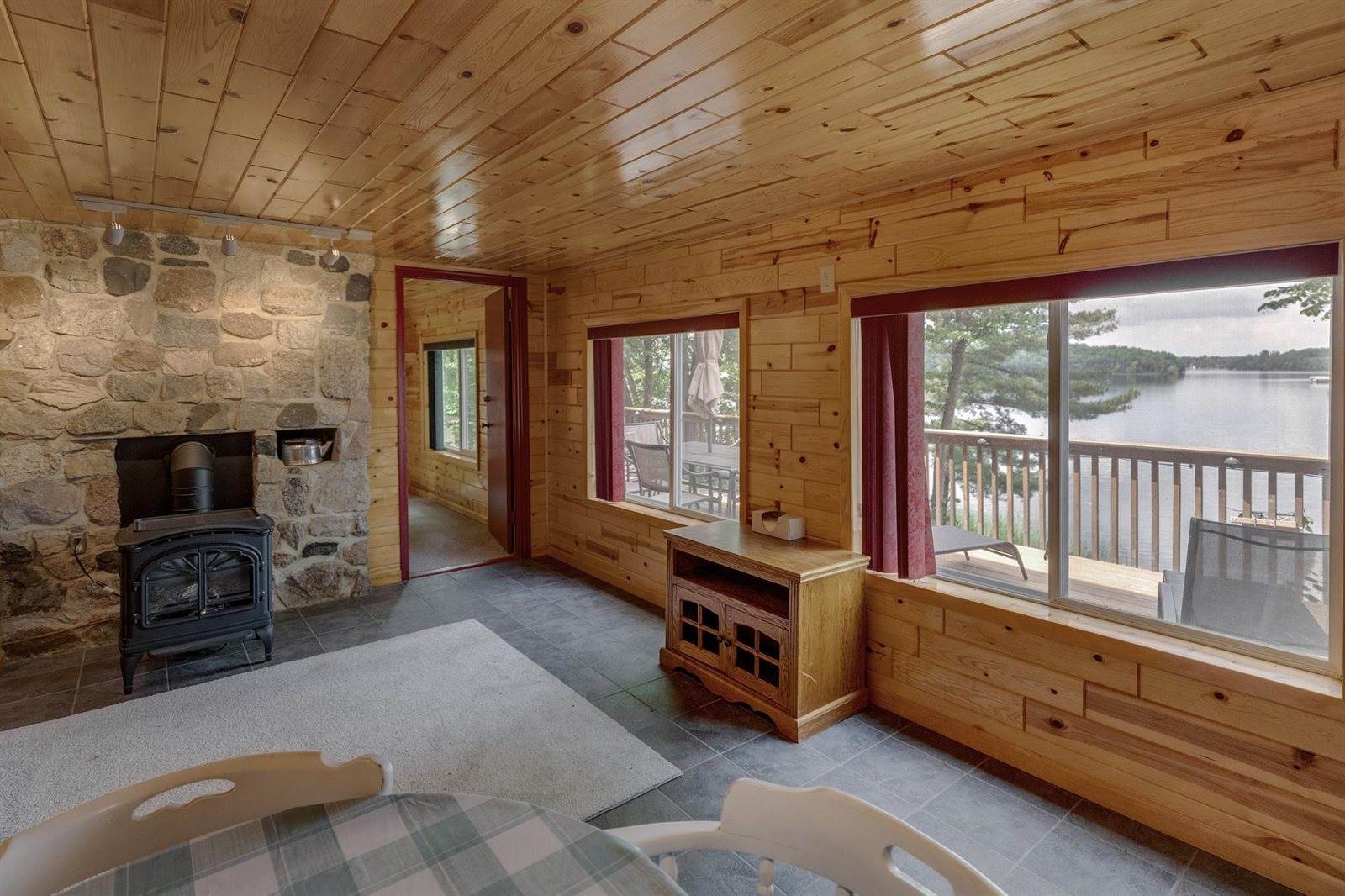 30883 Fish Trap Lake Drive, Cushing, MN 56443