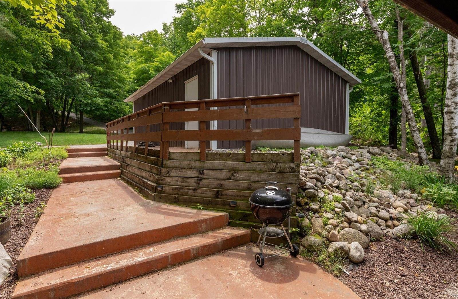 30883 Fish Trap Lake Drive, Cushing, MN 56443