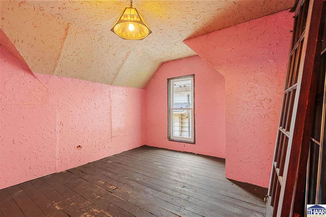 1311 South 7th, Terre Haute, IN 47802