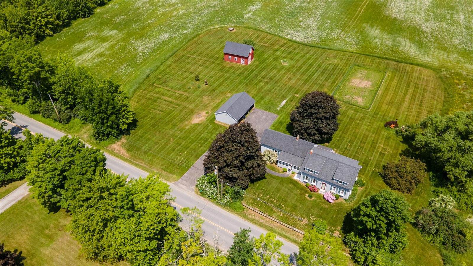 3935 Union Street, Levant, ME 04456