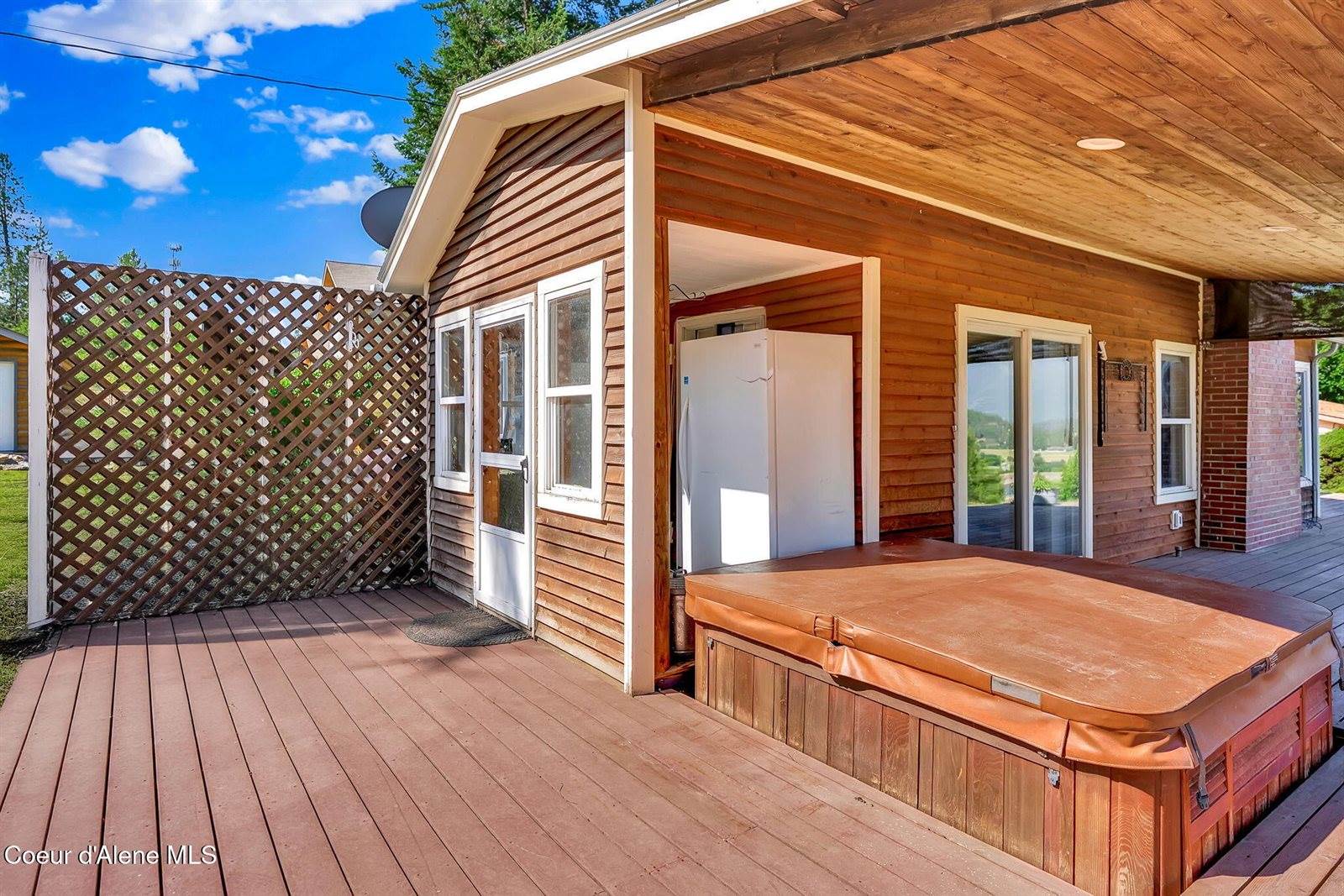 7083 Helena Street, Bonners Ferry, ID 83805