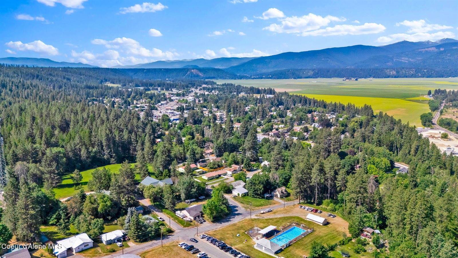 7083 Helena Street, Bonners Ferry, ID 83805