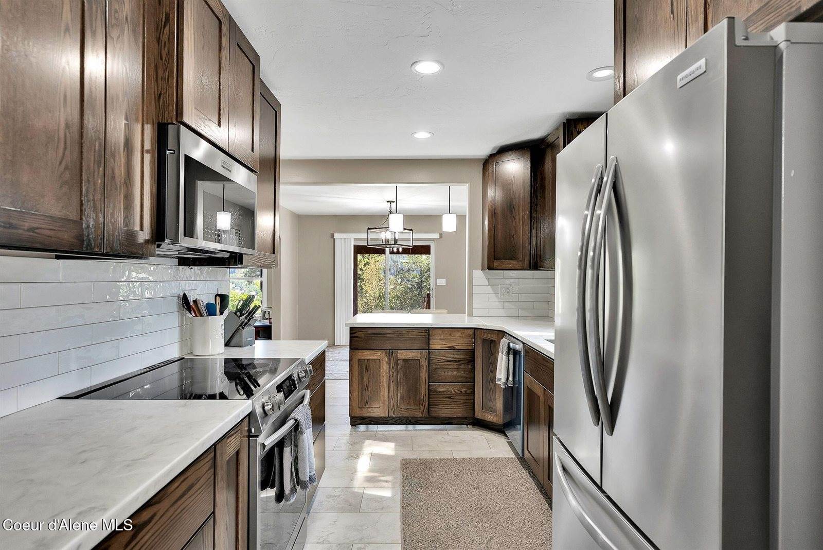 7083 Helena Street, Bonners Ferry, ID 83805