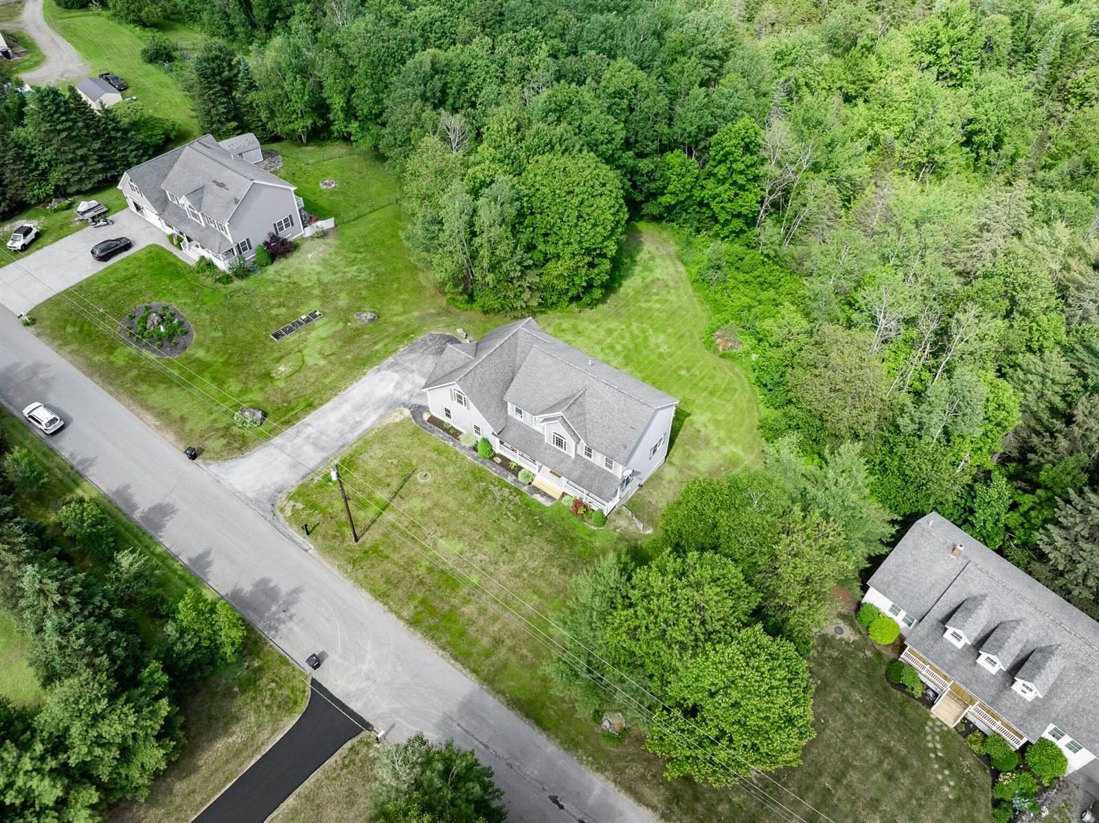 20 Hermon Heights, Hermon, ME 04401