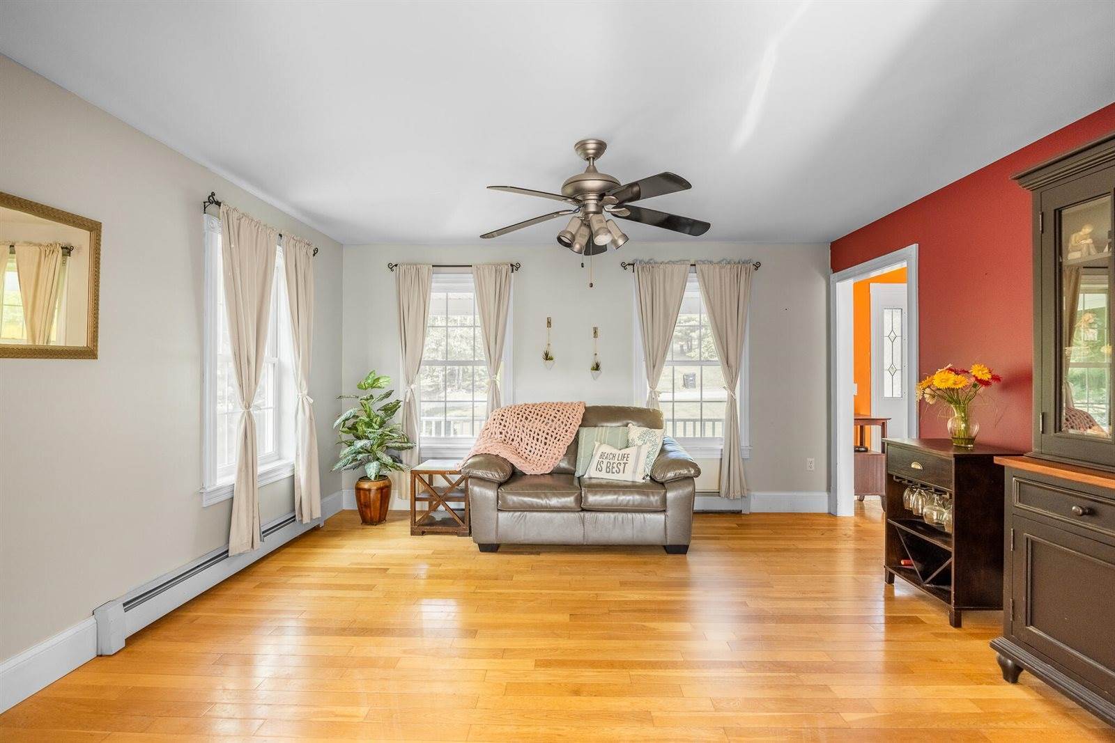 20 Hermon Heights, Hermon, ME 04401