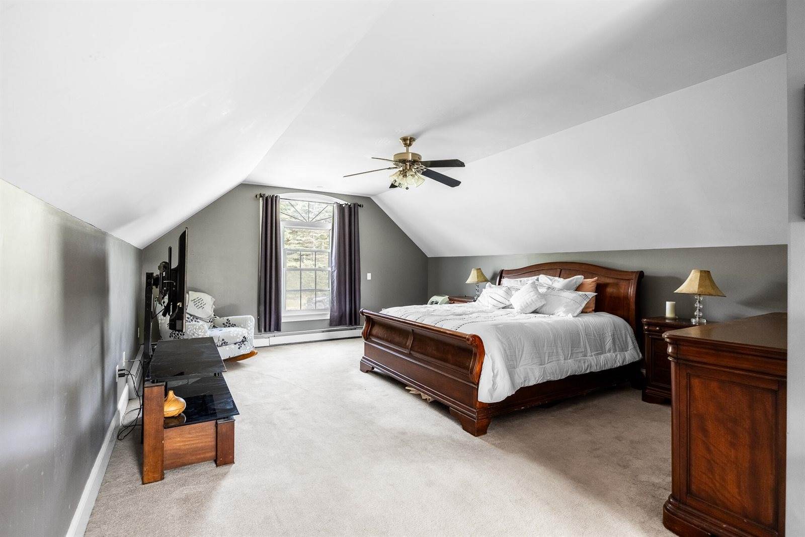 20 Hermon Heights, Hermon, ME 04401