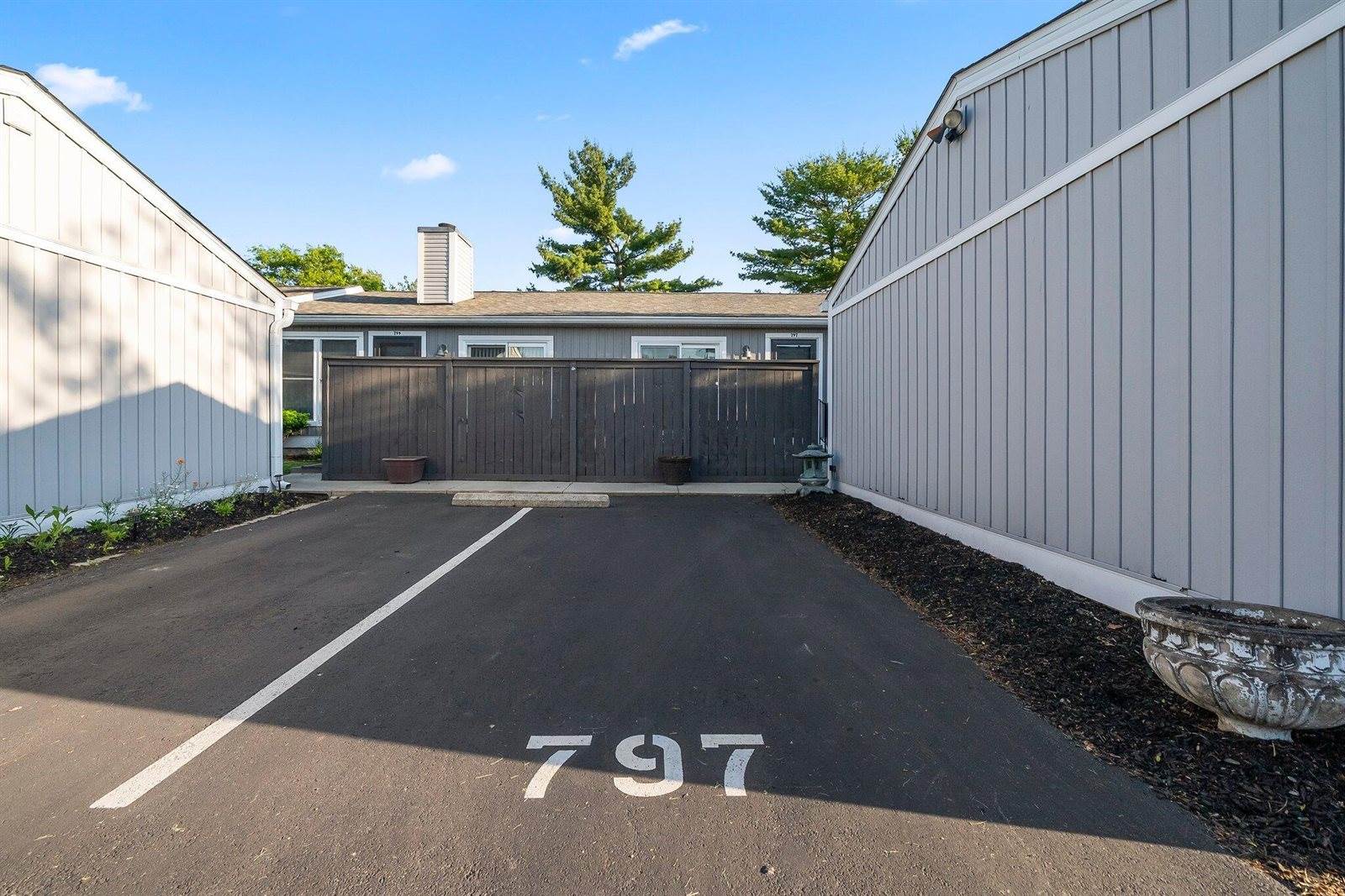 797 Timber Way Drive, Columbus, OH 43085