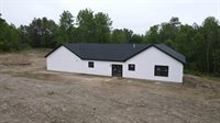 316 Clark Road, Hermon, ME 04401