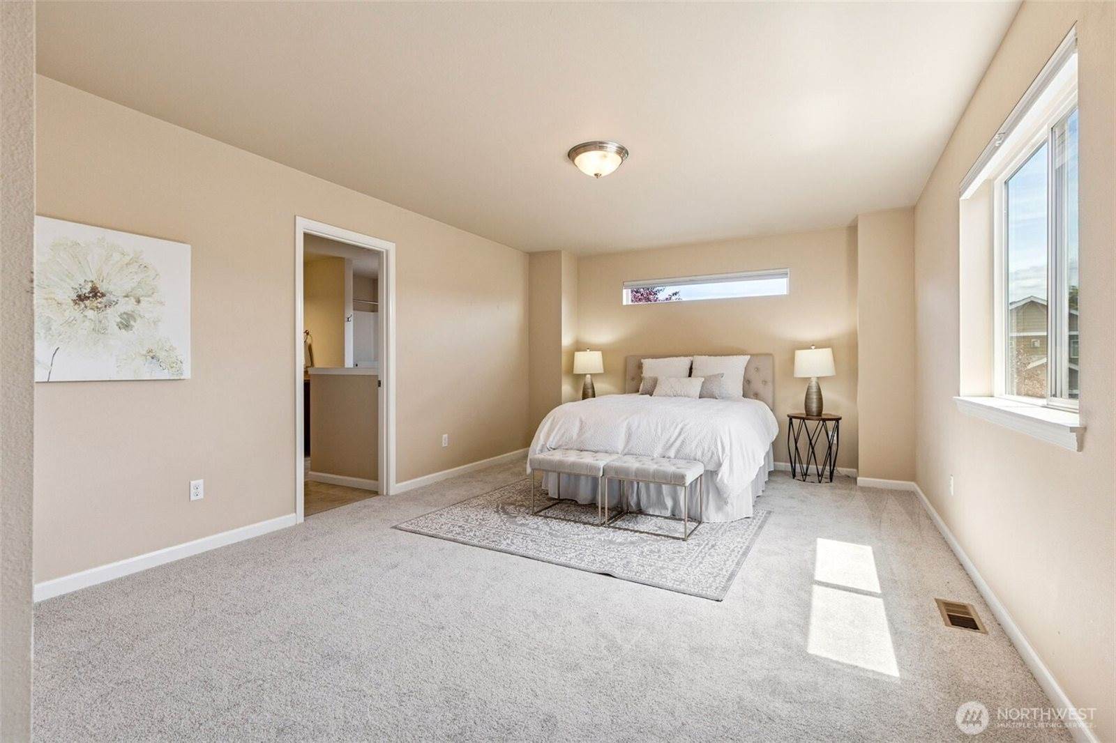 4444 Edgewater Boulevard NE, Lacey, WA 98516