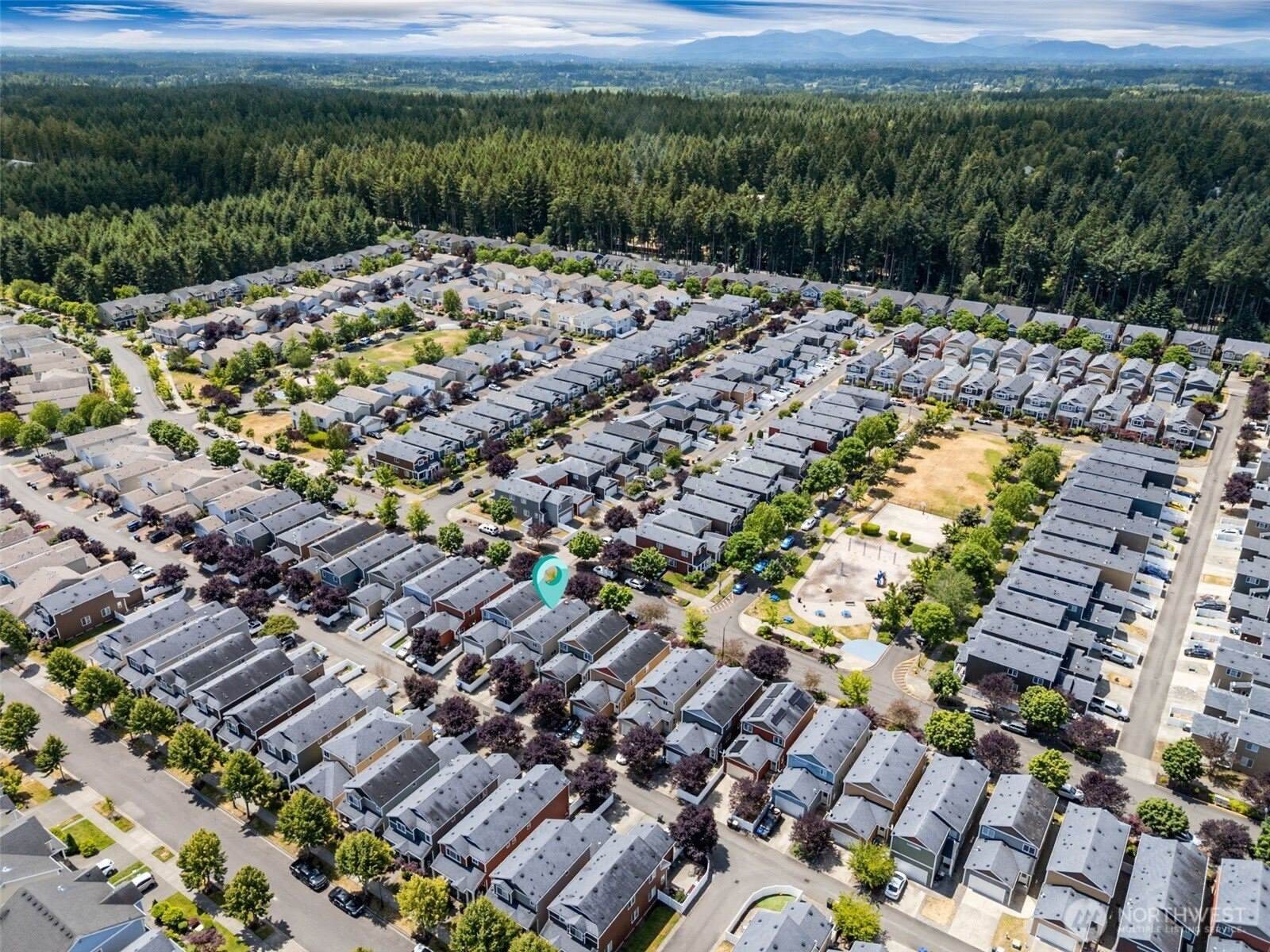 4444 Edgewater Boulevard NE, Lacey, WA 98516