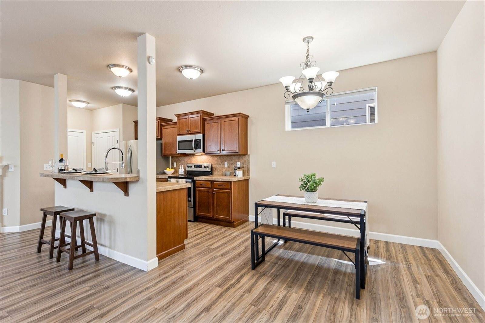 4444 Edgewater Boulevard NE, Lacey, WA 98516