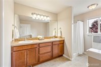 4444 Edgewater Boulevard NE, Lacey, WA 98516