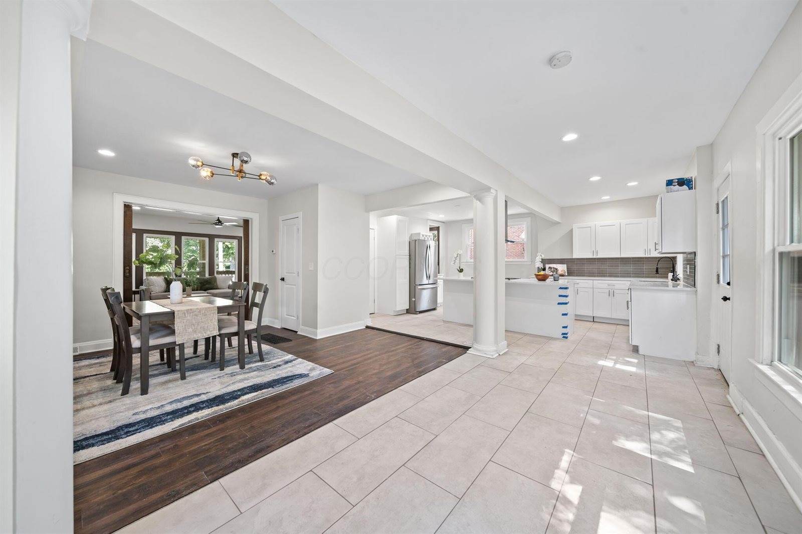 984 North Nelson Road, Columbus, OH 43219