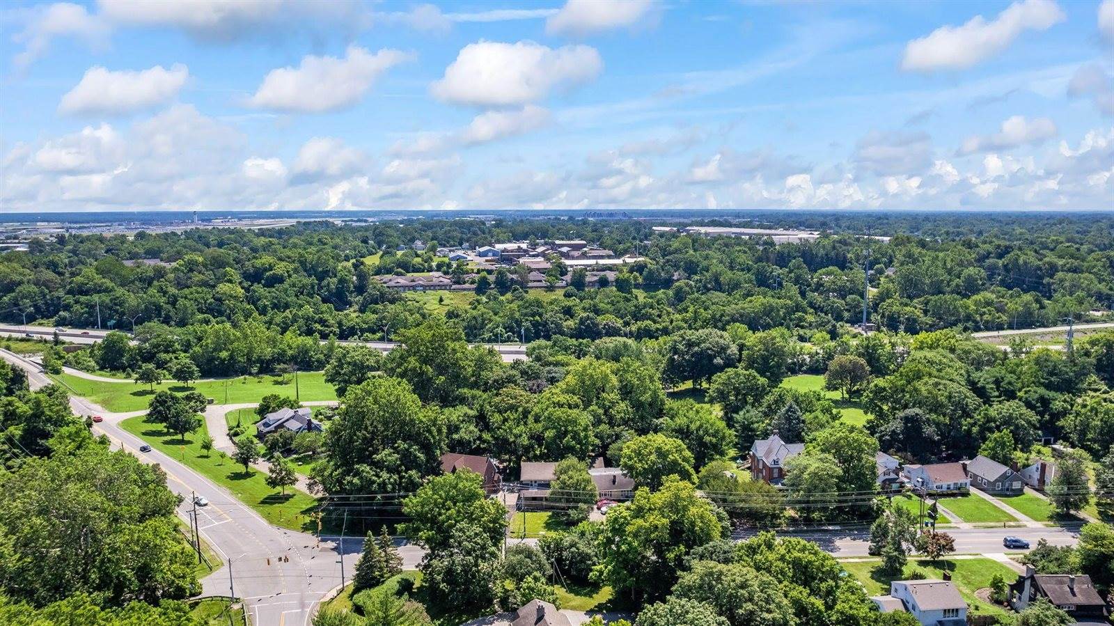 984 North Nelson Road, Columbus, OH 43219