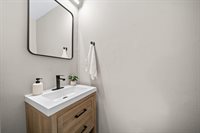 984 North Nelson Road, Columbus, OH 43219