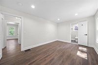 984 North Nelson Road, Columbus, OH 43219