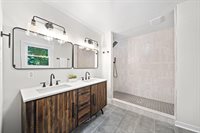 984 North Nelson Road, Columbus, OH 43219