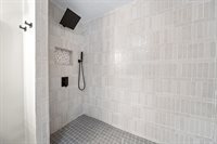 984 North Nelson Road, Columbus, OH 43219