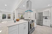 984 North Nelson Road, Columbus, OH 43219