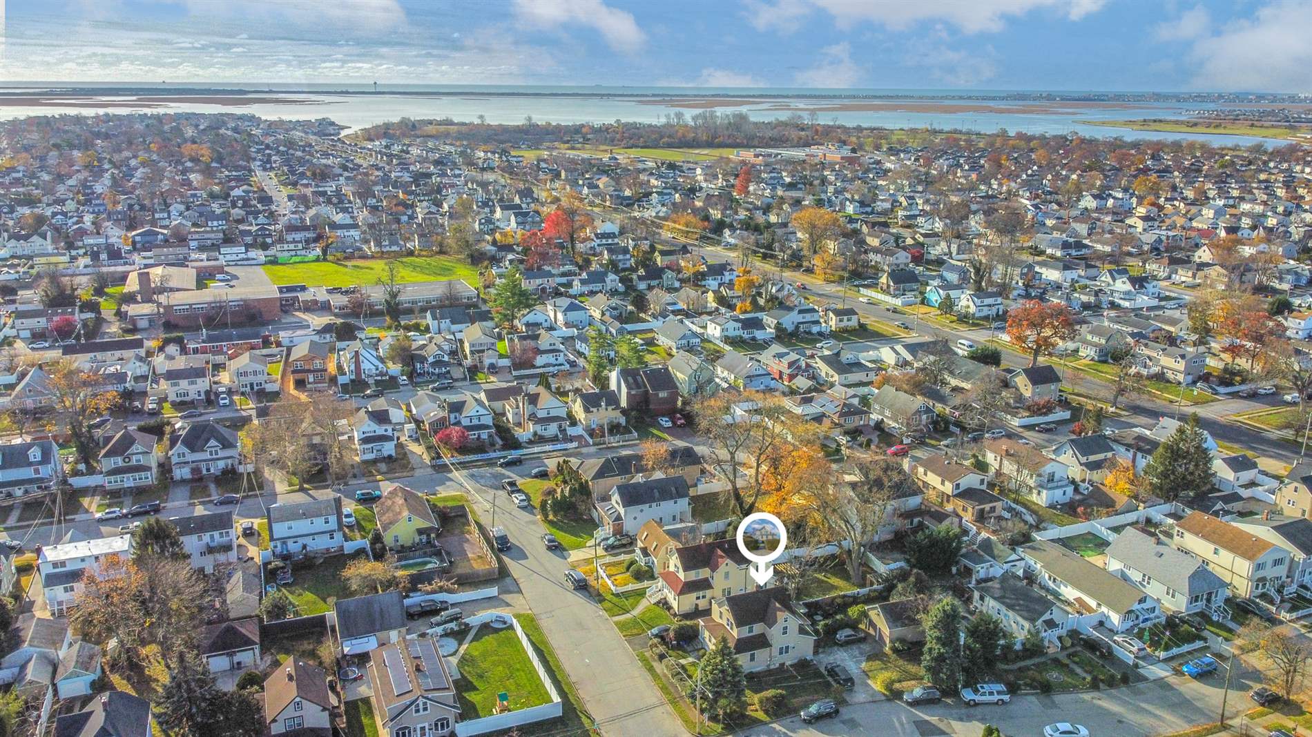 2984 Dorlon, Hempstead, NY 11510