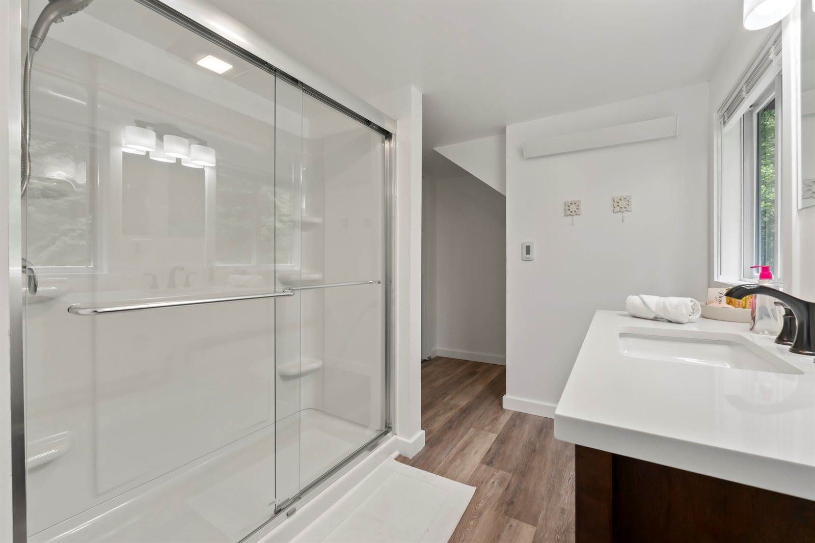 17 Eagle Lane, Dover-Foxcroft, ME 04426