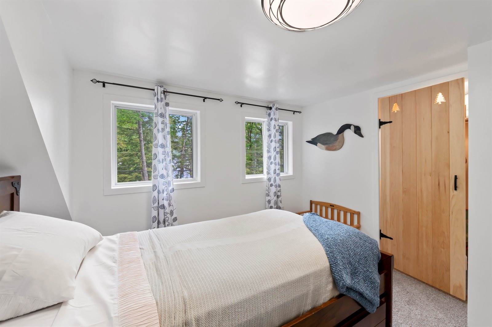 17 Eagle Lane, Dover-Foxcroft, ME 04426