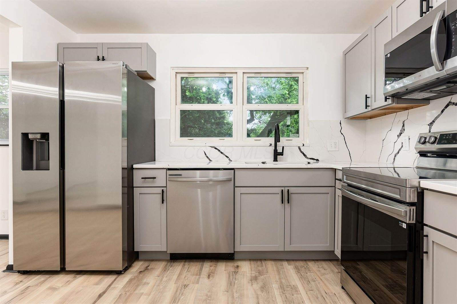 5258 Edgeview Road, Columbus, OH 43207