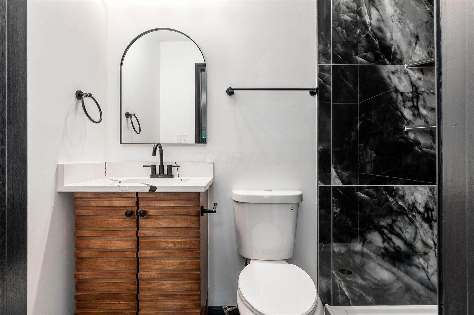 5258 Edgeview Road, Columbus, OH 43207