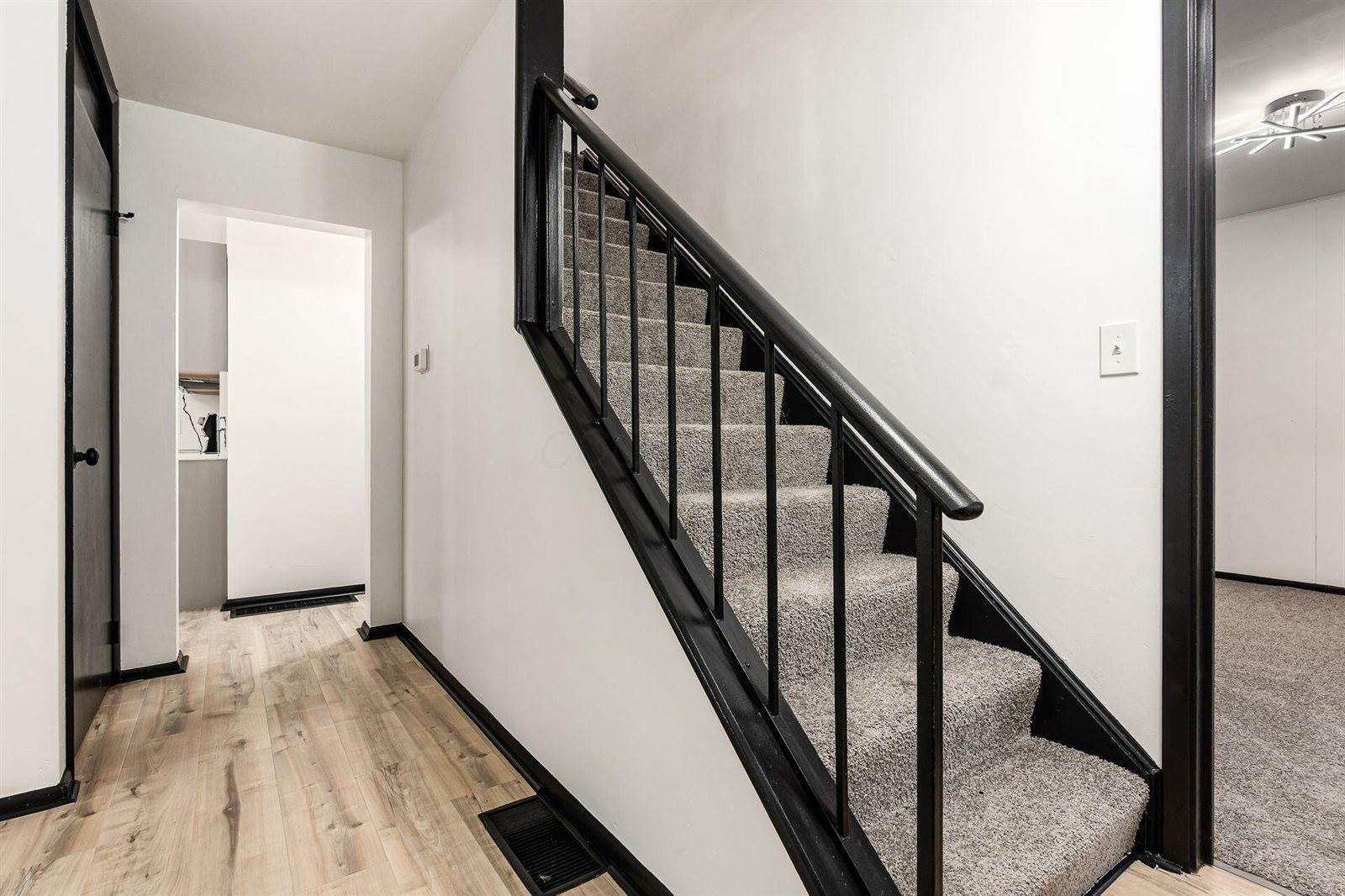 5258 Edgeview Road, Columbus, OH 43207