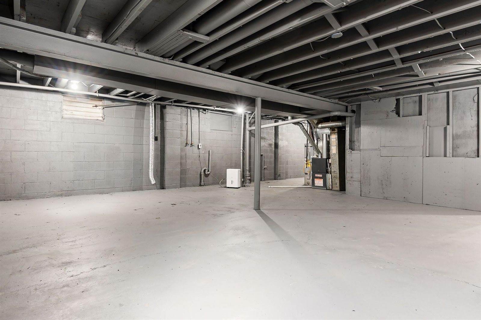 5258 Edgeview Road, Columbus, OH 43207