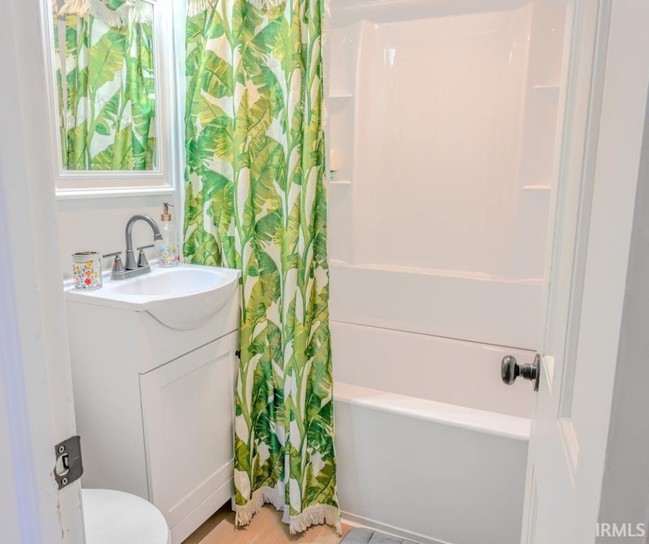 3635 Elmway Drive, Anderson, IN 46013