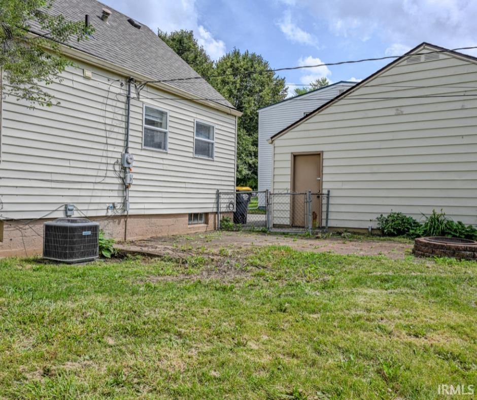 3635 Elmway Drive, Anderson, IN 46013