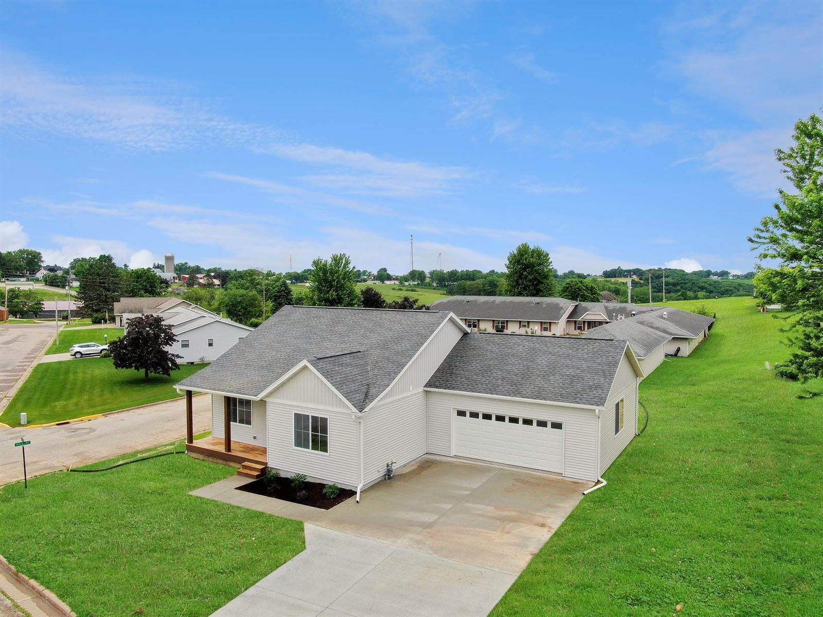 1301 Silver Ave, Cashton, WI 54619