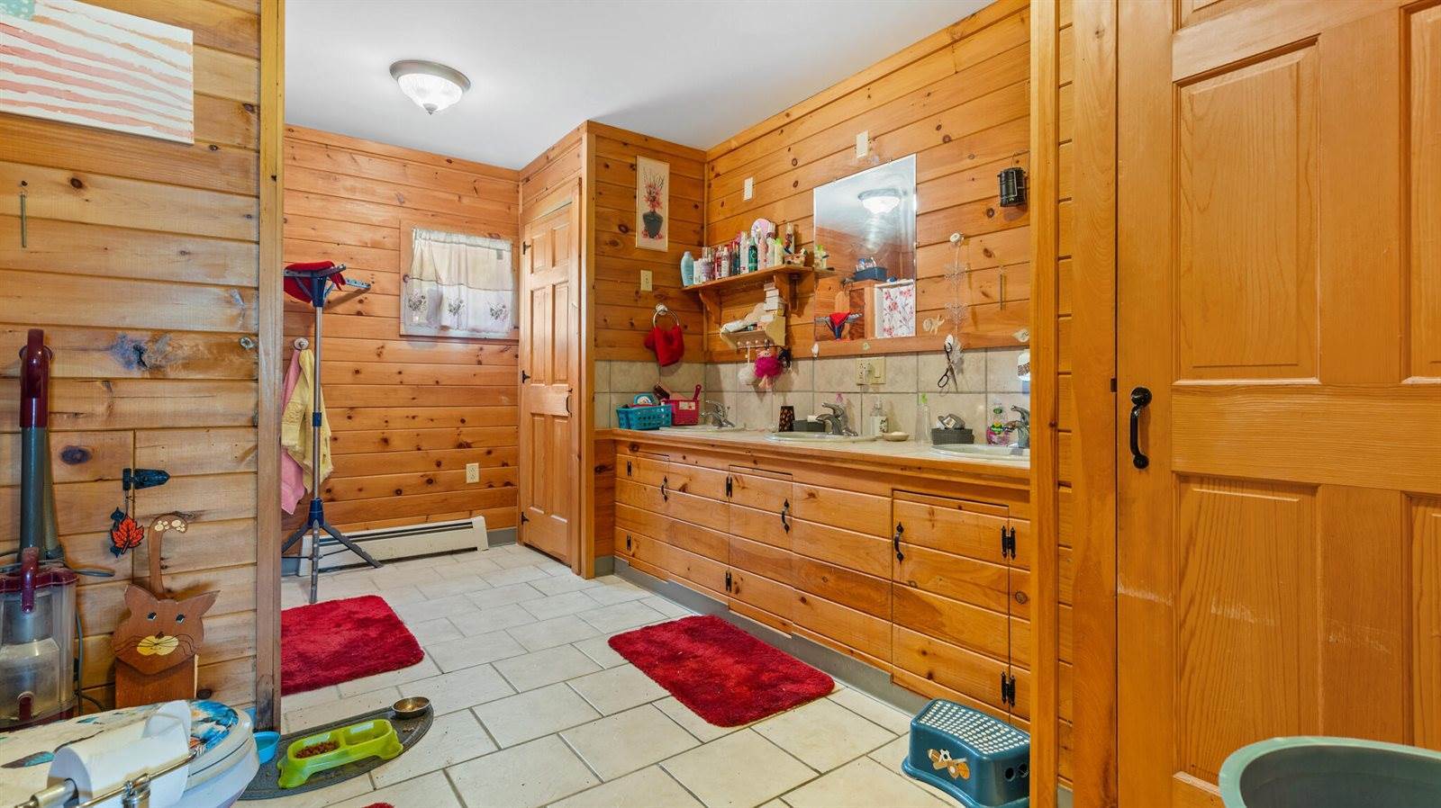 96 Paradise Lane, Hudson, ME 04449