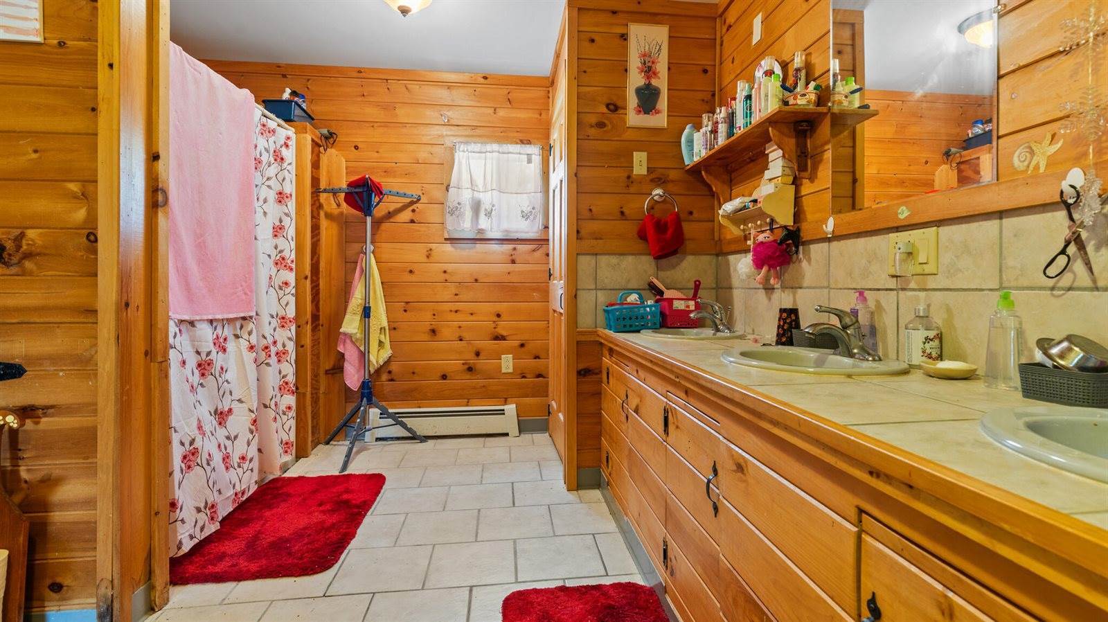 96 Paradise Lane, Hudson, ME 04449